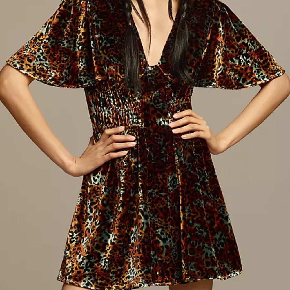 NWT Anthropologie Short-Sleeve Velvet Mini Dress, Size XXS - Picture 2 of 8